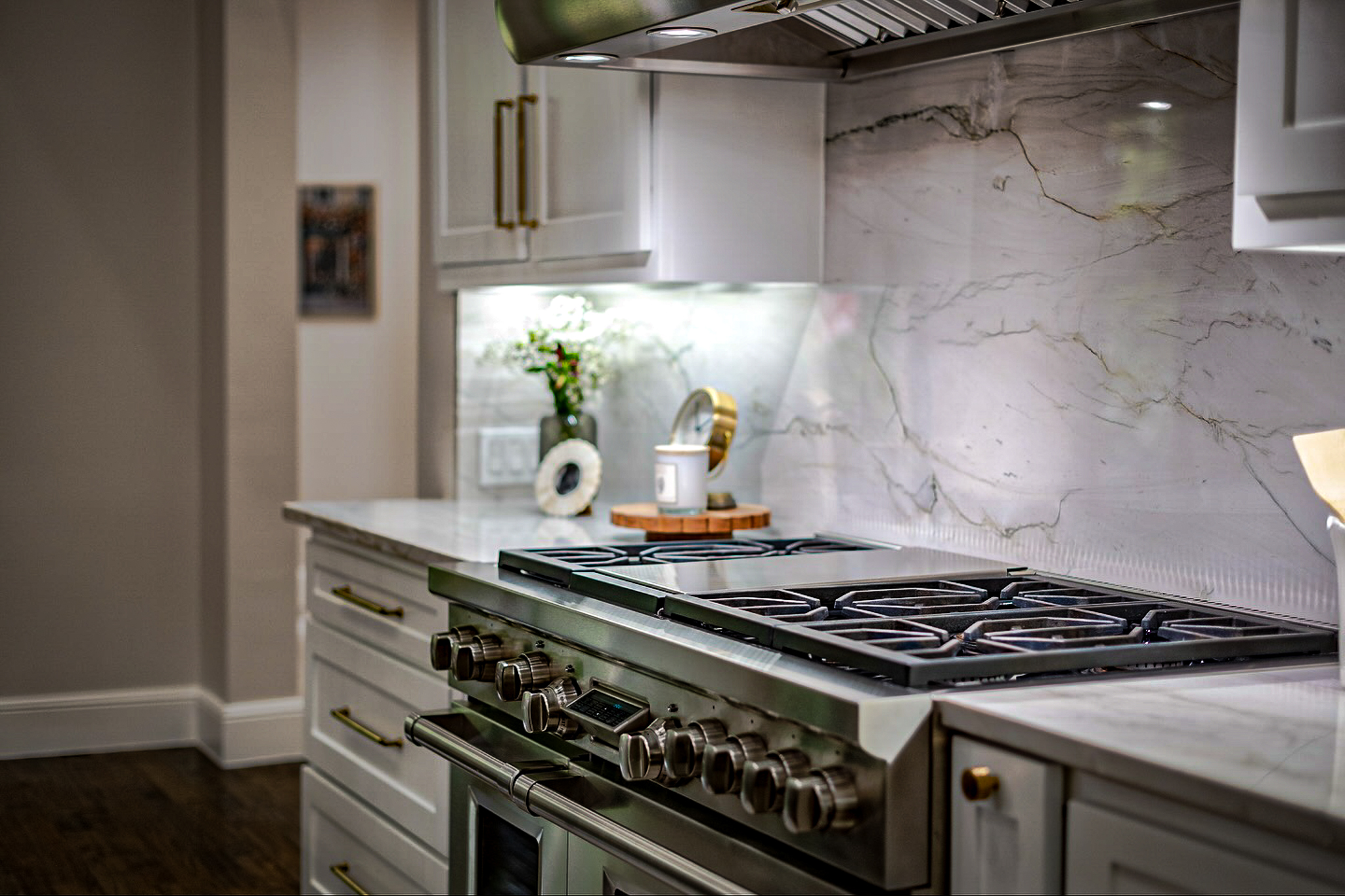 Modern slab cabinet installation